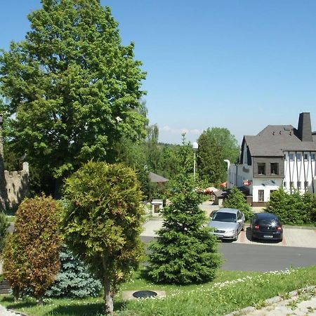 Garni Hotel Pyramida Cheb Esterno foto